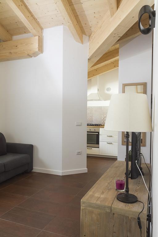 Dolomiti Di Brenta House Apartment มาดอนนาดีกัมปิโญ ภายนอก รูปภาพ